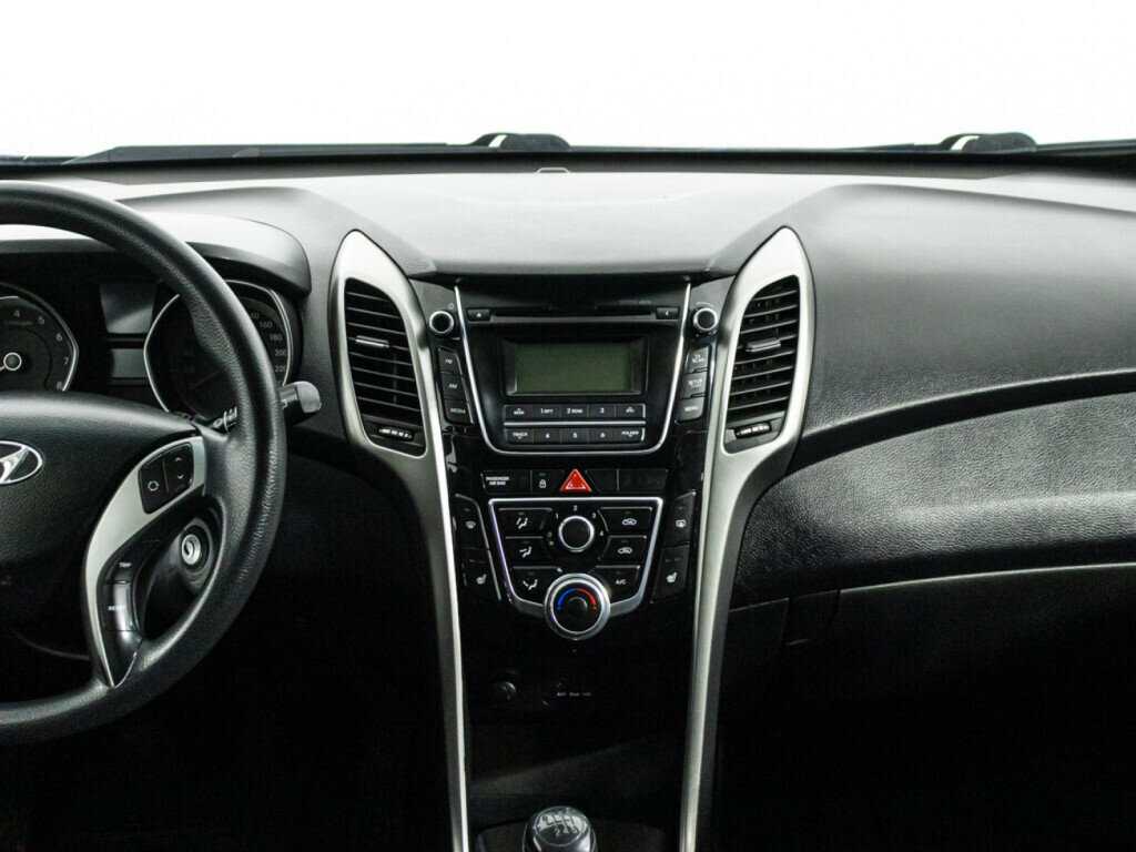 Hyundai i30 2013 года с пробегом. Фото: #13