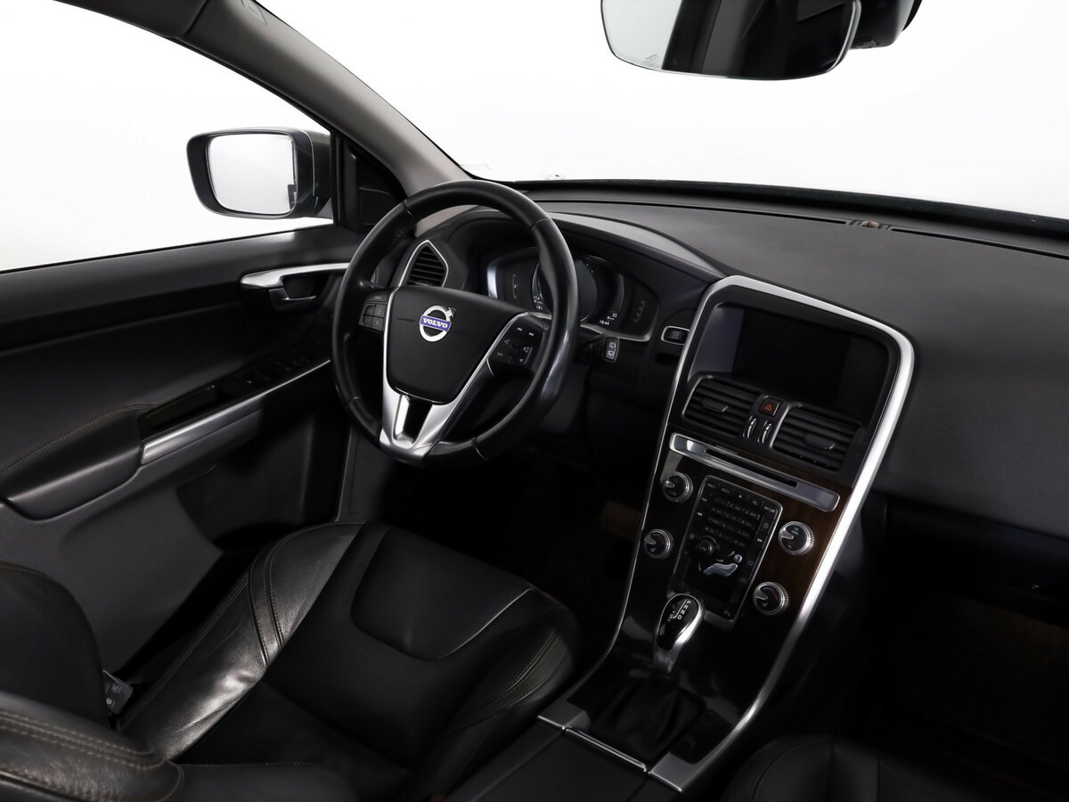 Volvo XC60 2017 года с пробегом. Фото: #6