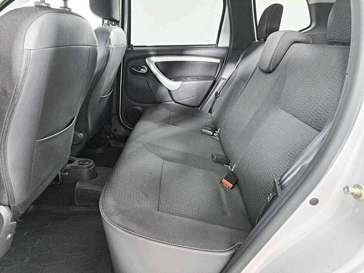 Nissan Terrano 2018 года с пробегом. Фото: #10