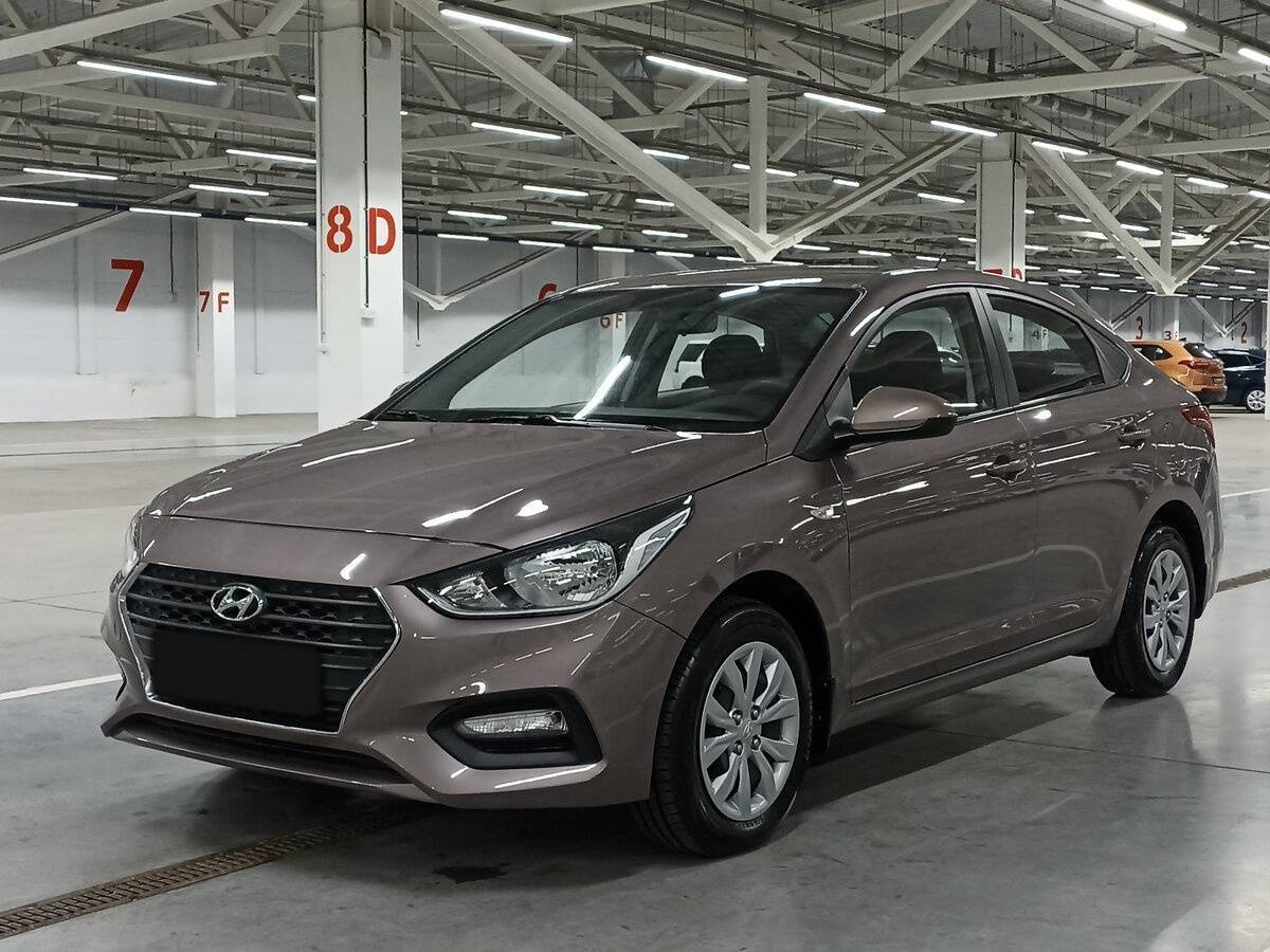 Hyundai Solaris 2019 года с пробегом. Посмотреть фото