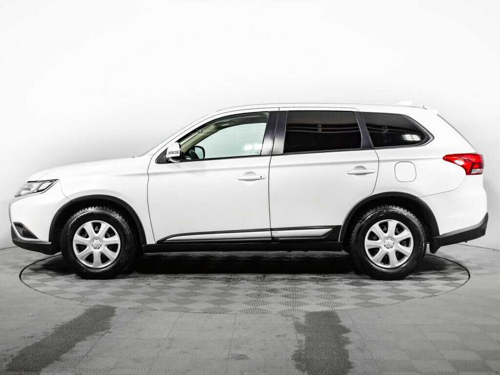 Mitsubishi Outlander 2020 года с пробегом. Фото: #7