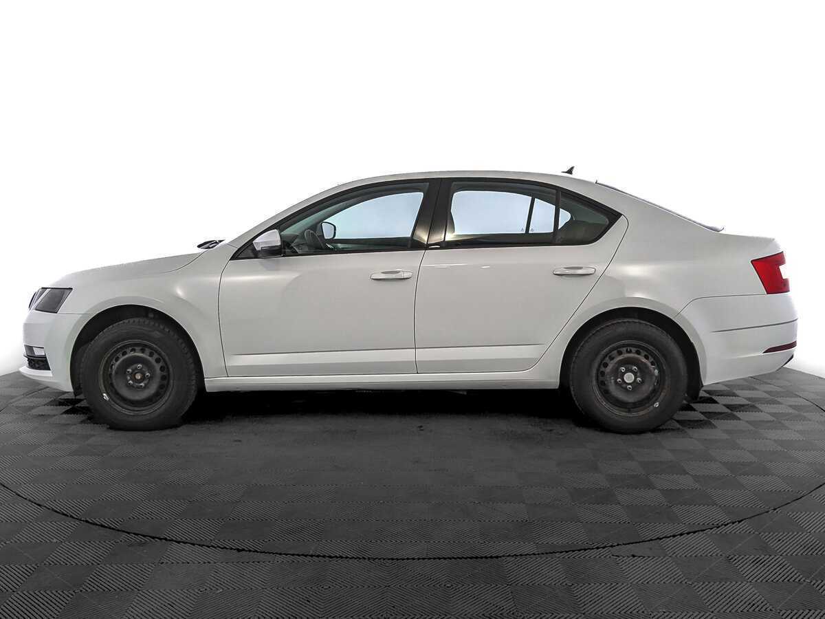 Skoda Octavia 2020 года с пробегом. Фото: #7
