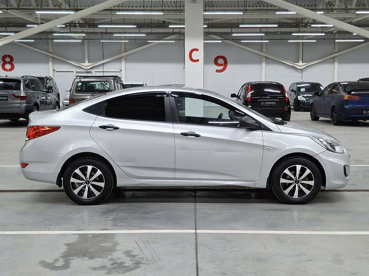 Hyundai Solaris 2014 года с пробегом. Фото: #3