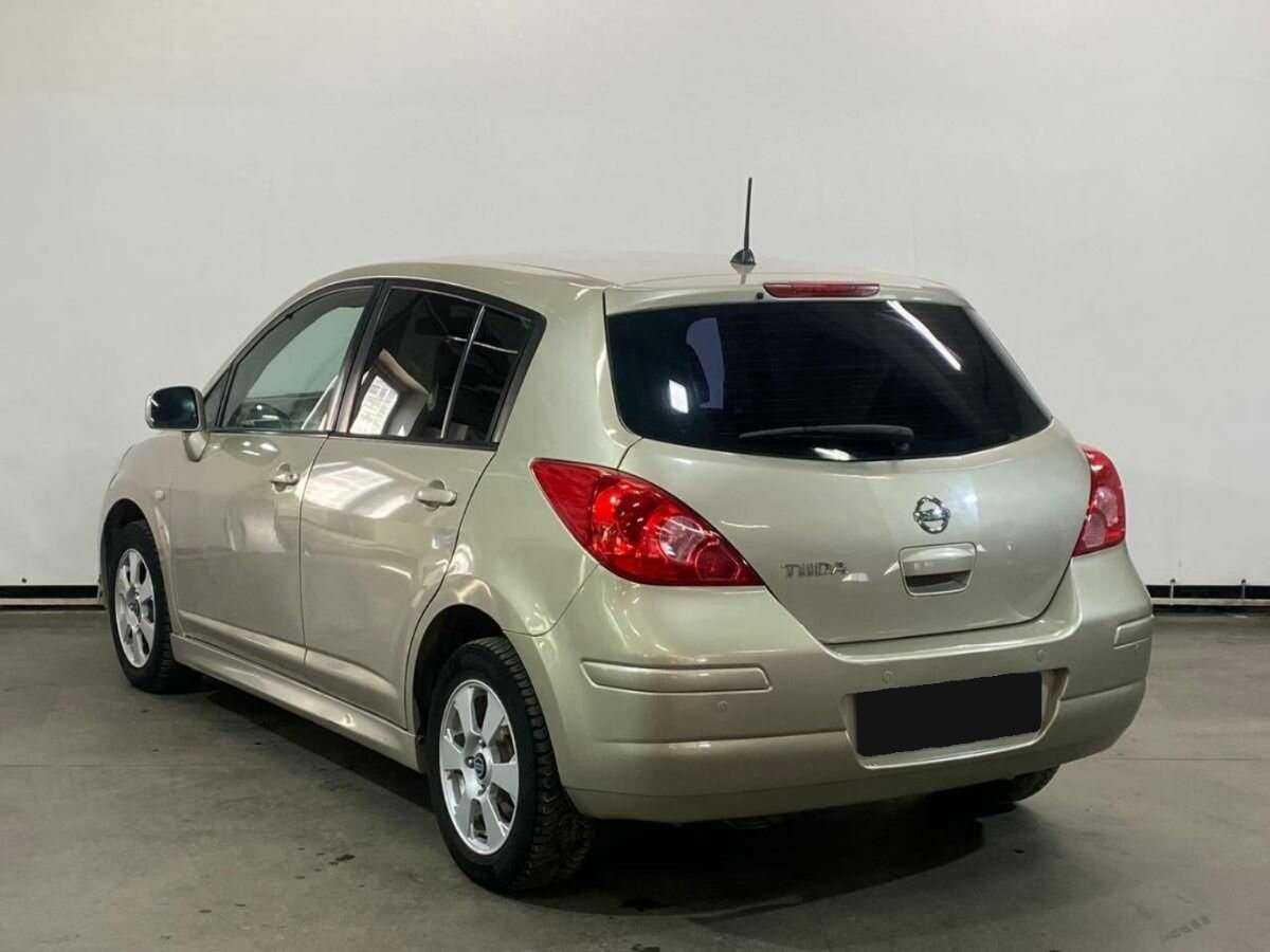 Nissan Tiida 2013 года с пробегом. Фото: #6