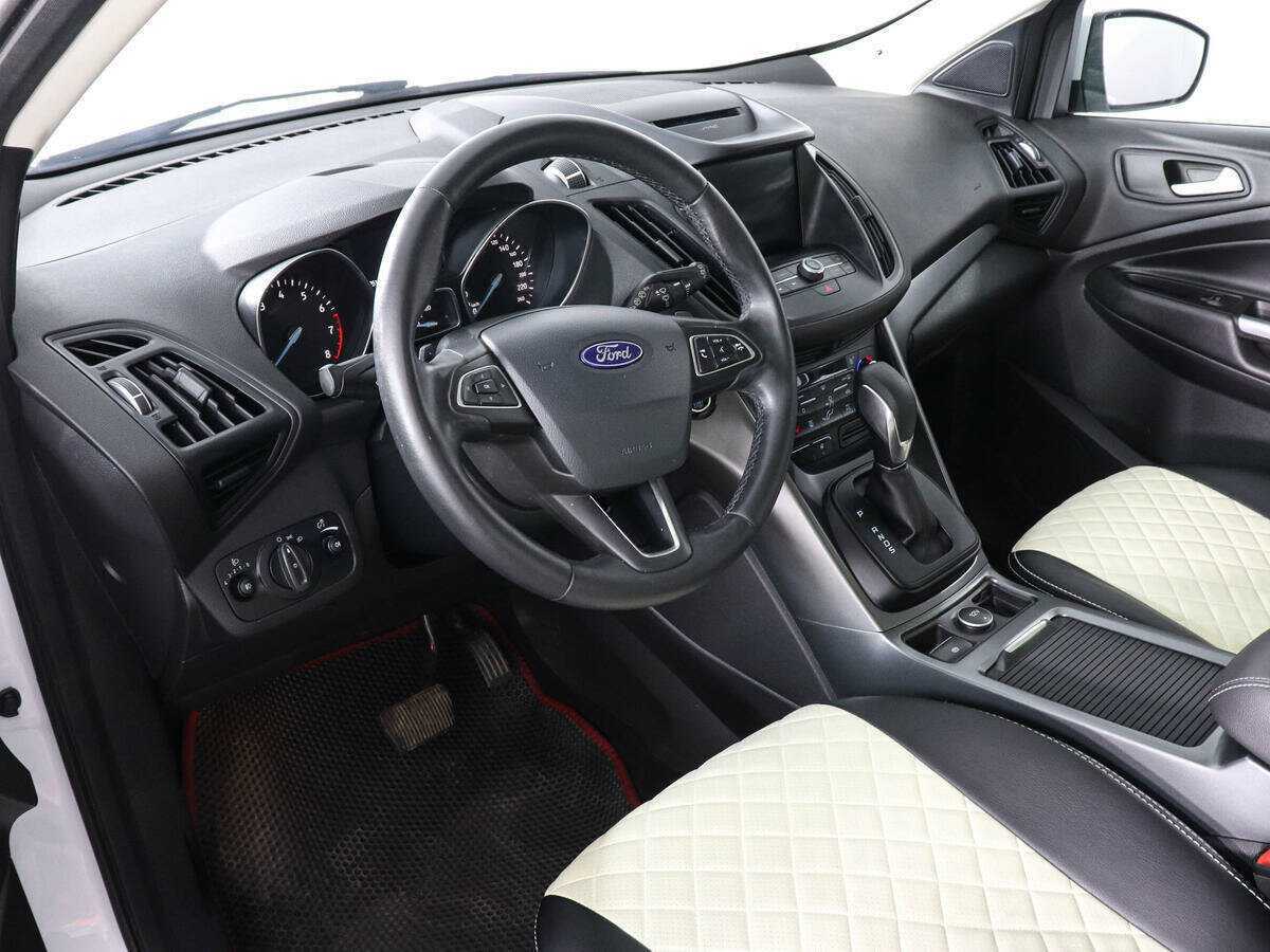 Ford Kuga 2018 года с пробегом. Фото: #8