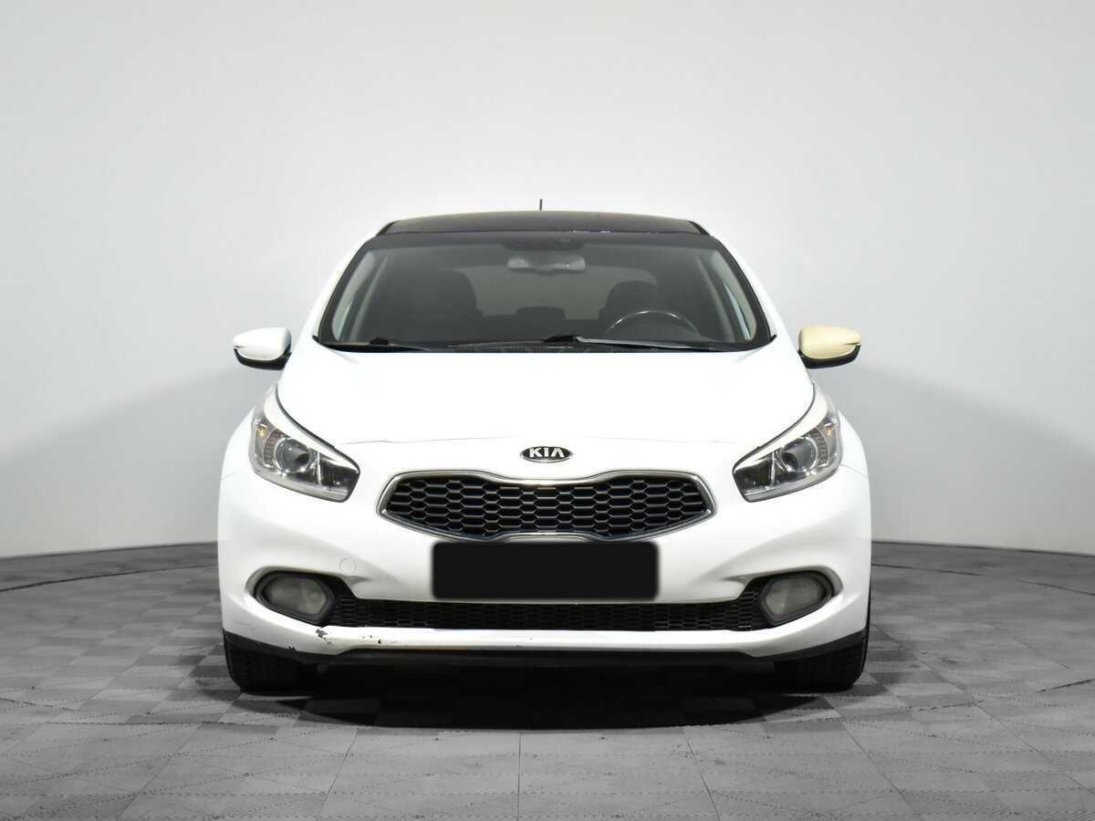 Kia Ceed 2012 года с пробегом. Фото: #1
