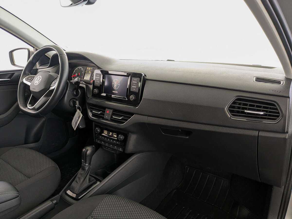 Volkswagen Polo 2021 года с пробегом. Фото: #8