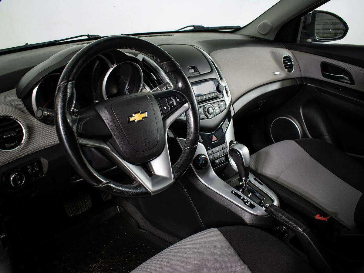 Chevrolet Cruze 2013 года с пробегом. Фото: #9