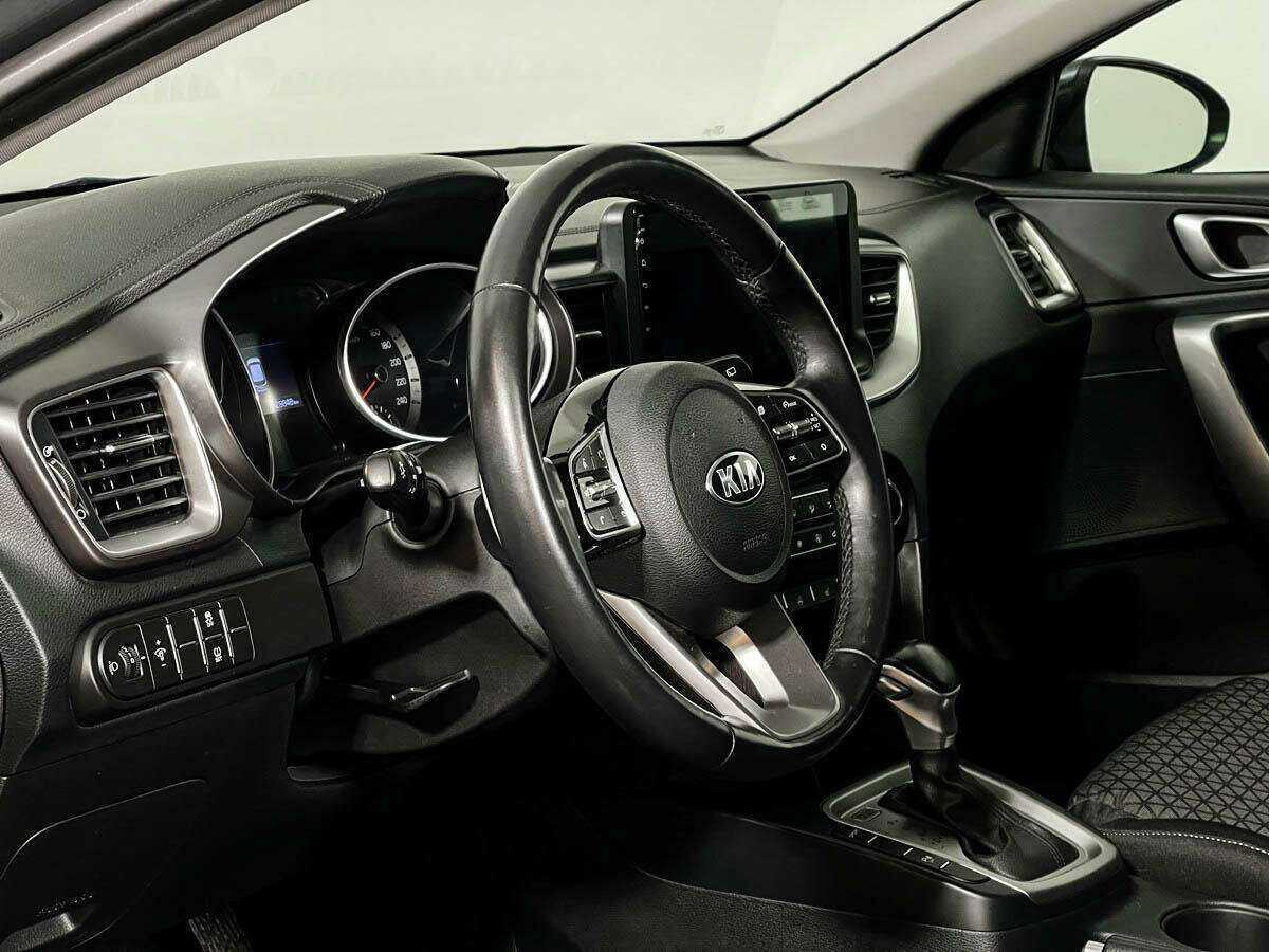 Kia Ceed 2020 года с пробегом. Фото: #10