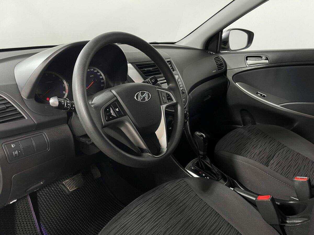 Hyundai Solaris 2015 года с пробегом. Фото: #12
