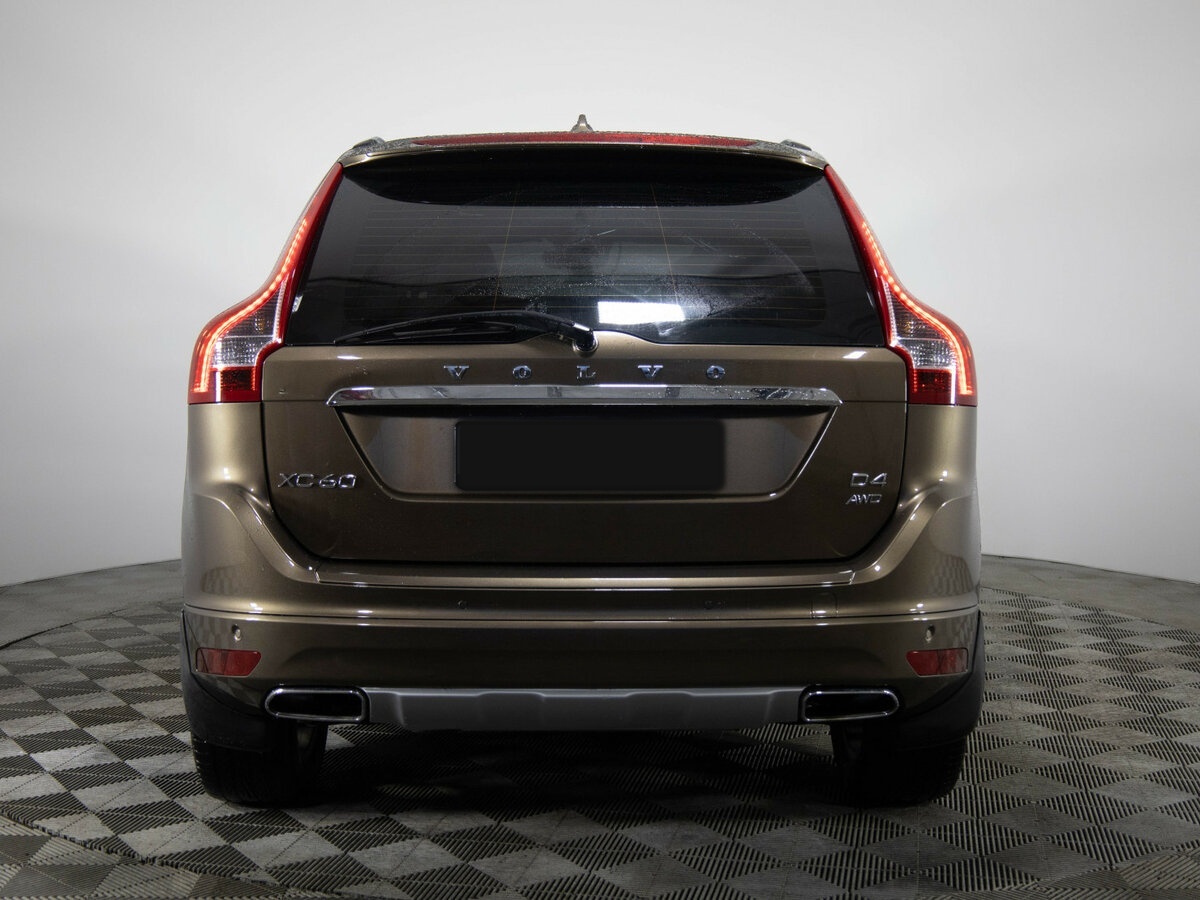 Volvo XC60 2017 года с пробегом. Фото: #4