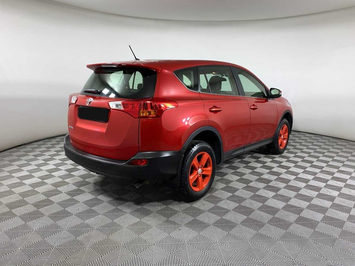 Toyota RAV4 2013 года с пробегом. Фото: #4