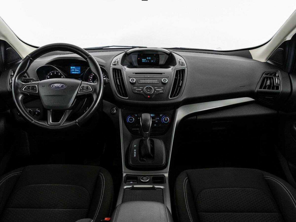Ford Kuga 2017 года с пробегом. Фото: #9