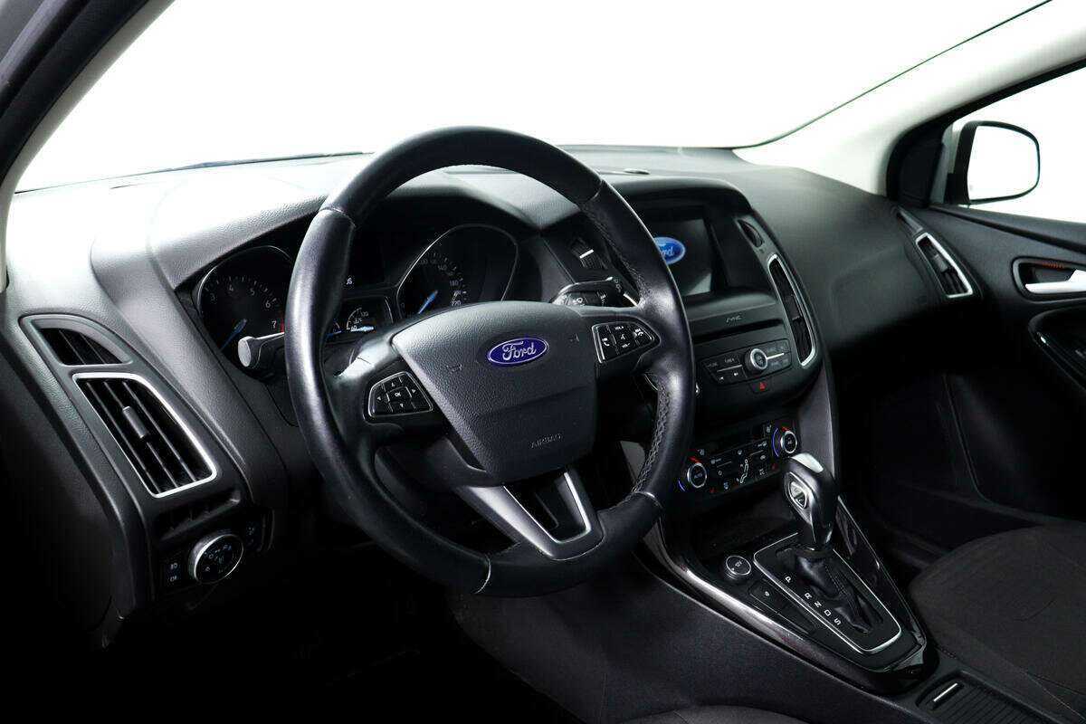 Ford Focus 2017 года с пробегом. Фото: #12