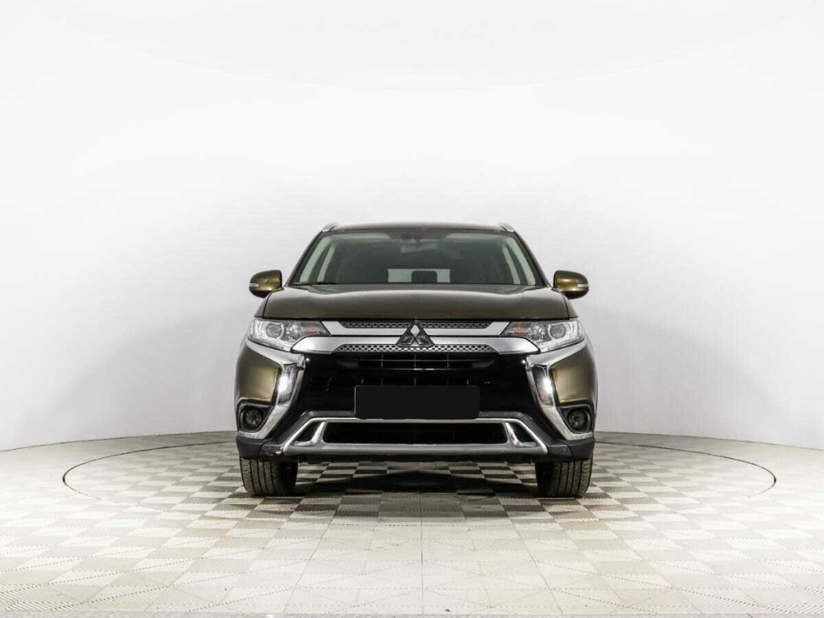 Mitsubishi Outlander 2020 года с пробегом. Фото: #1
