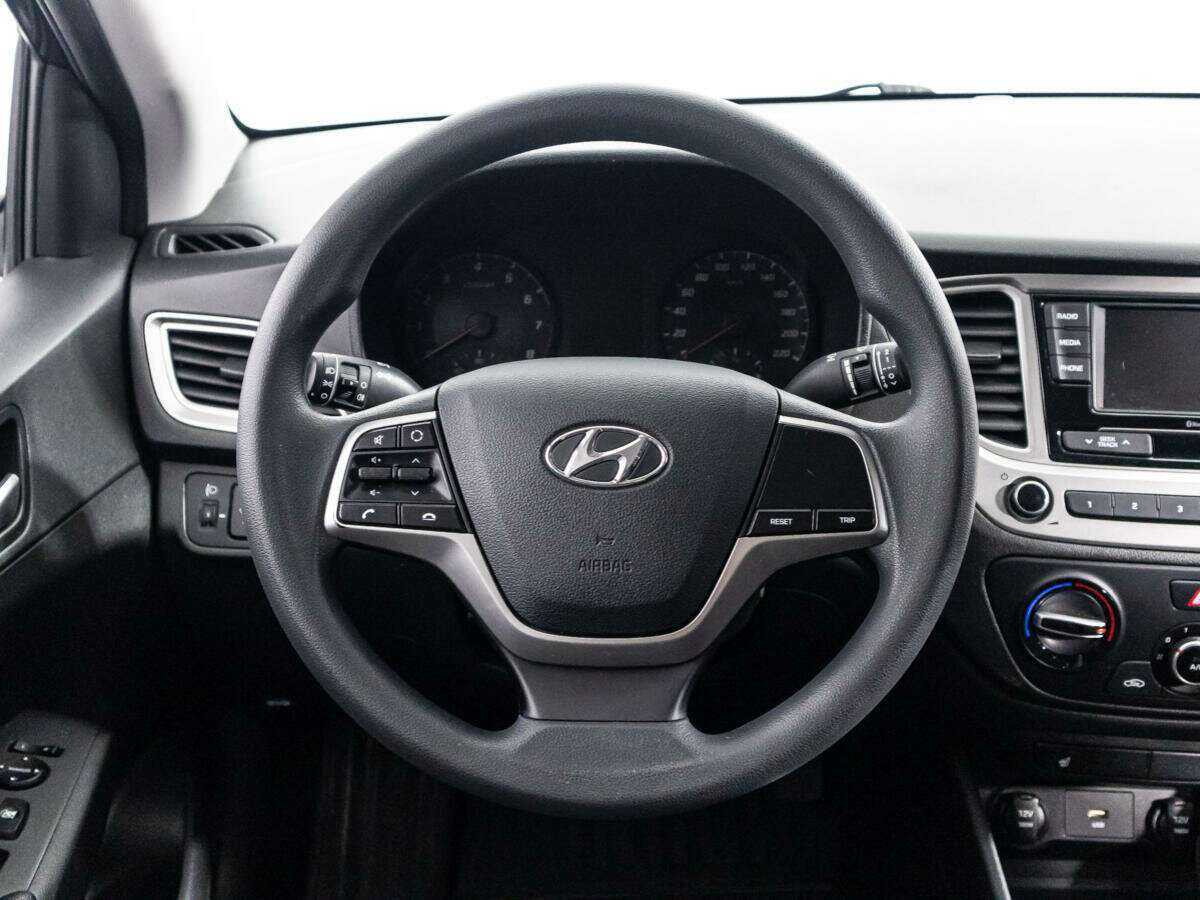 Hyundai Solaris 2021 года с пробегом. Фото: #16