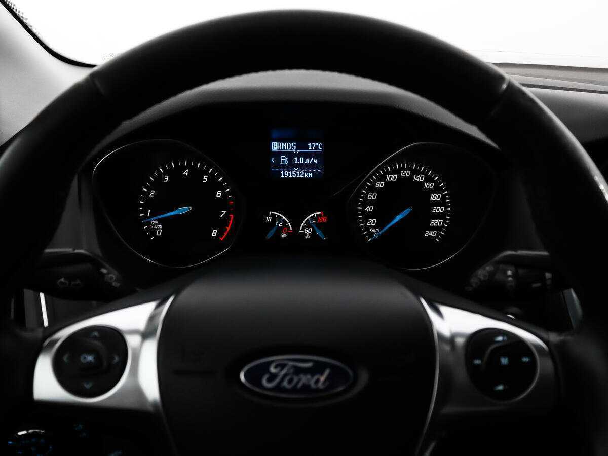 Ford Focus 2013 года с пробегом. Фото: #14