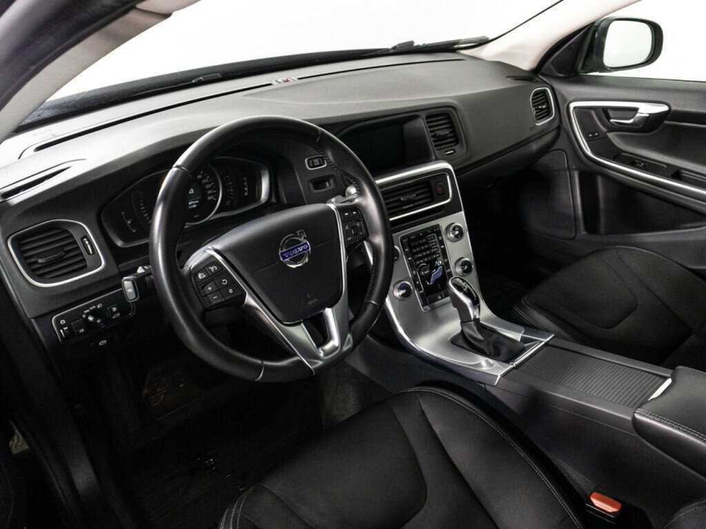 Volvo S60 2017 года с пробегом. Фото: #10
