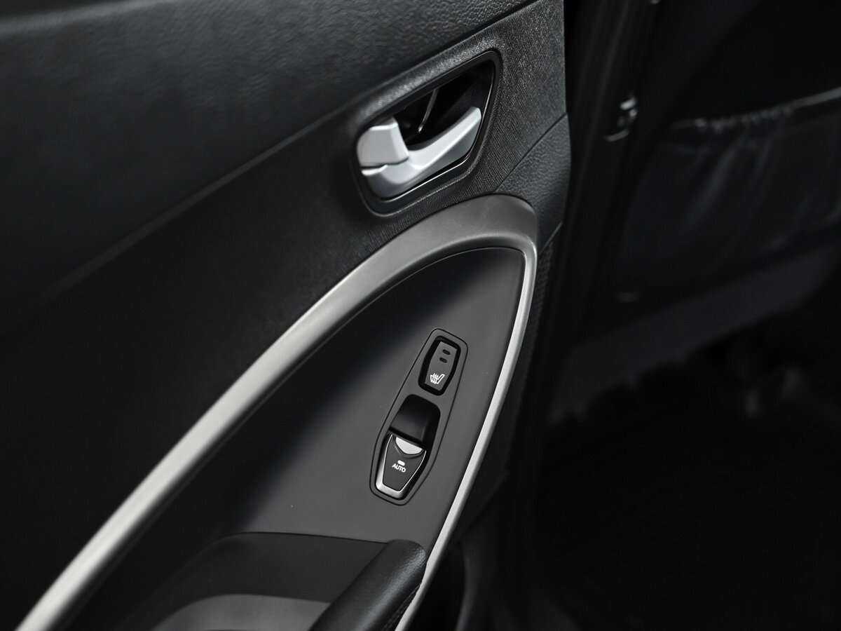 Hyundai Santa Fe 2016 года с пробегом. Фото: #11