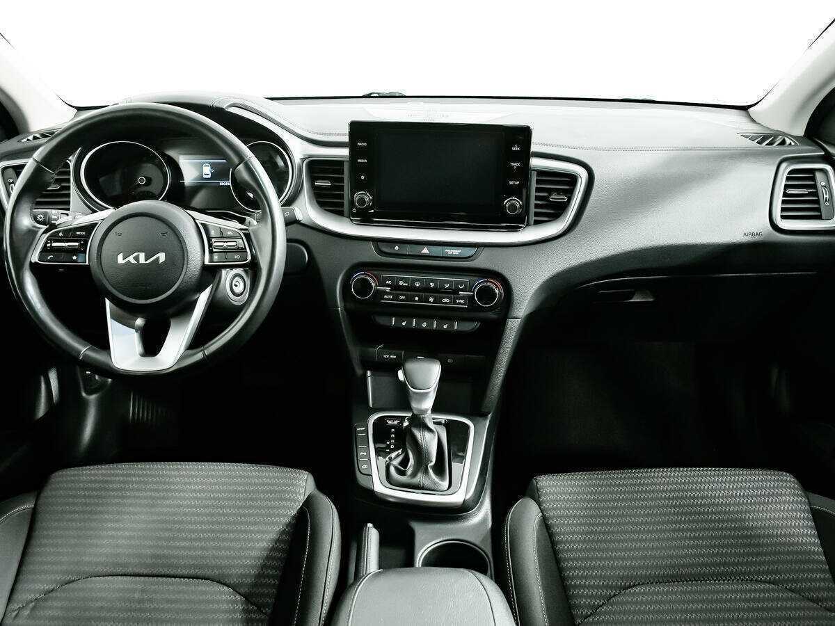 Kia Ceed 2022 года с пробегом. Фото: #10