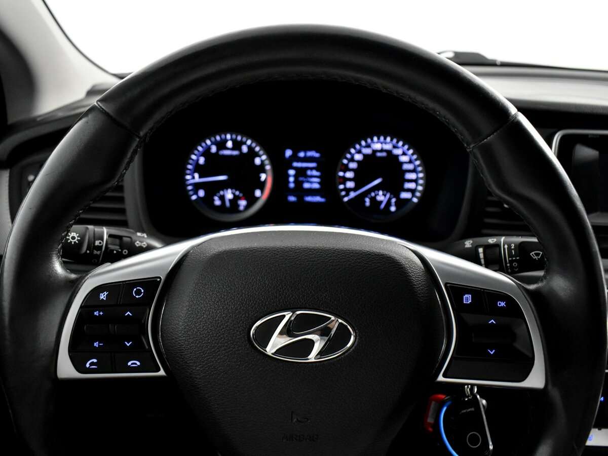 Hyundai Sonata 2019 года с пробегом. Фото: #15