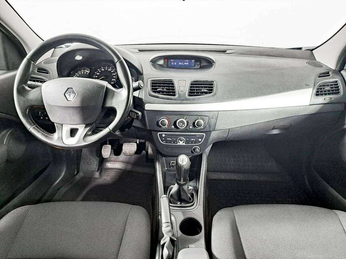 Renault Fluence 2012 года с пробегом. Фото: #11