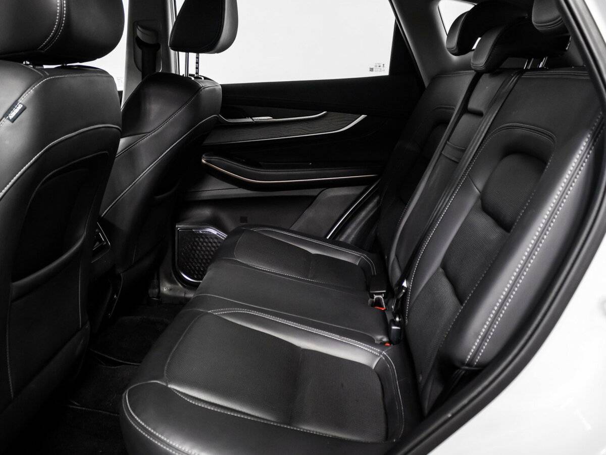 EXEED LX 2023 года с пробегом. Фото: #10