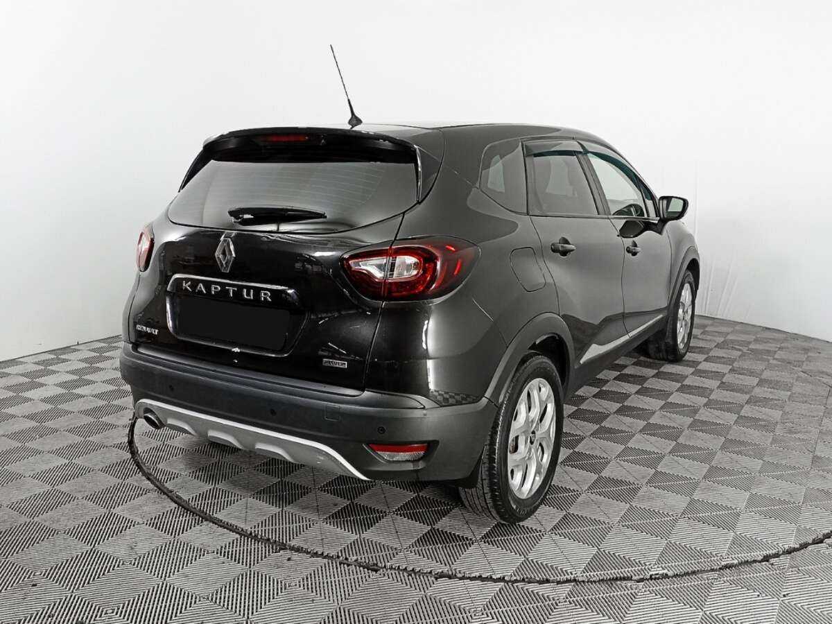 Renault Kaptur 2016 года с пробегом. Фото: #3