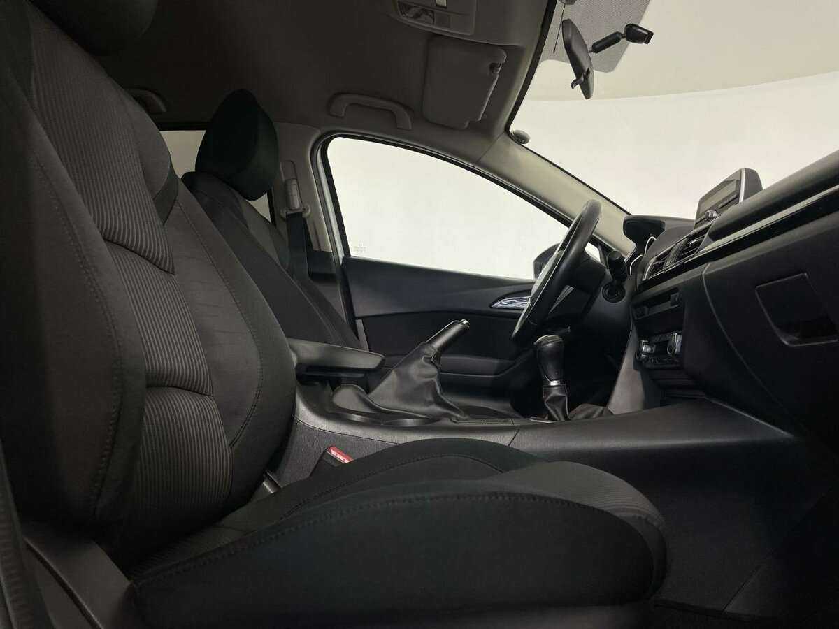 Mazda 3 2014 года с пробегом. Фото: #13