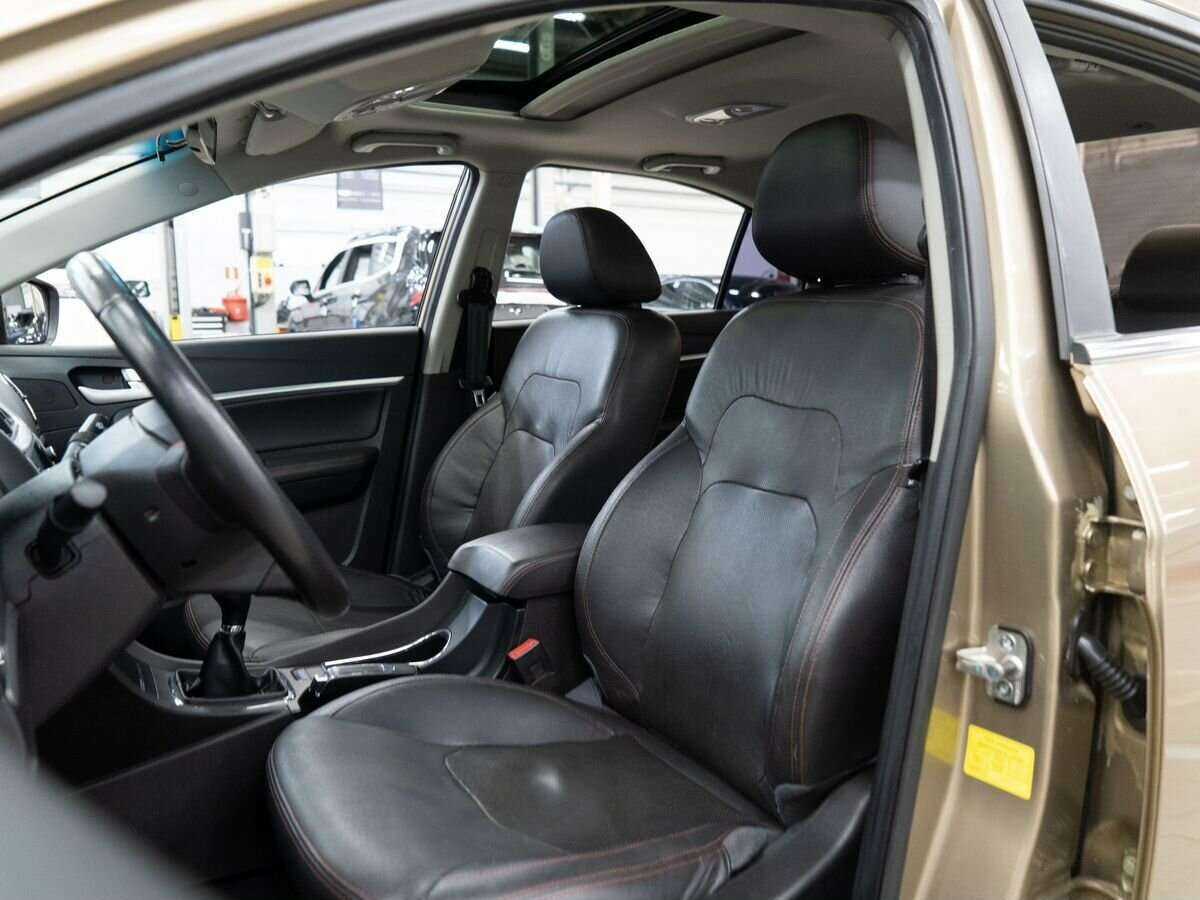 Geely Emgrand 7 2016 года с пробегом. Фото: #5