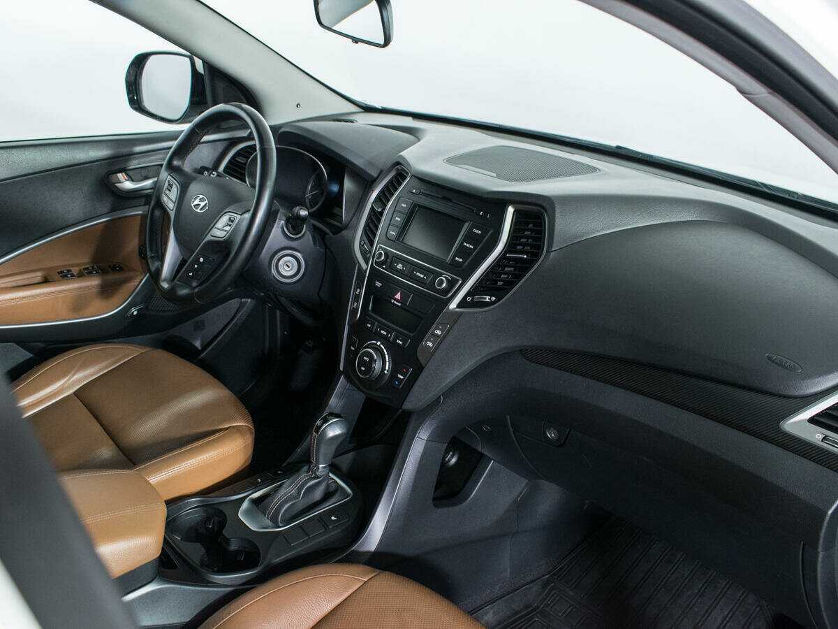 Hyundai Santa Fe 2017 года с пробегом. Фото: #8