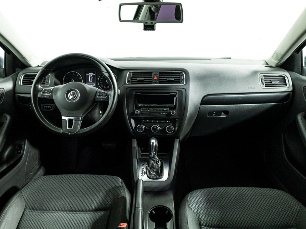 Volkswagen Jetta 2013 года с пробегом. Фото: #12