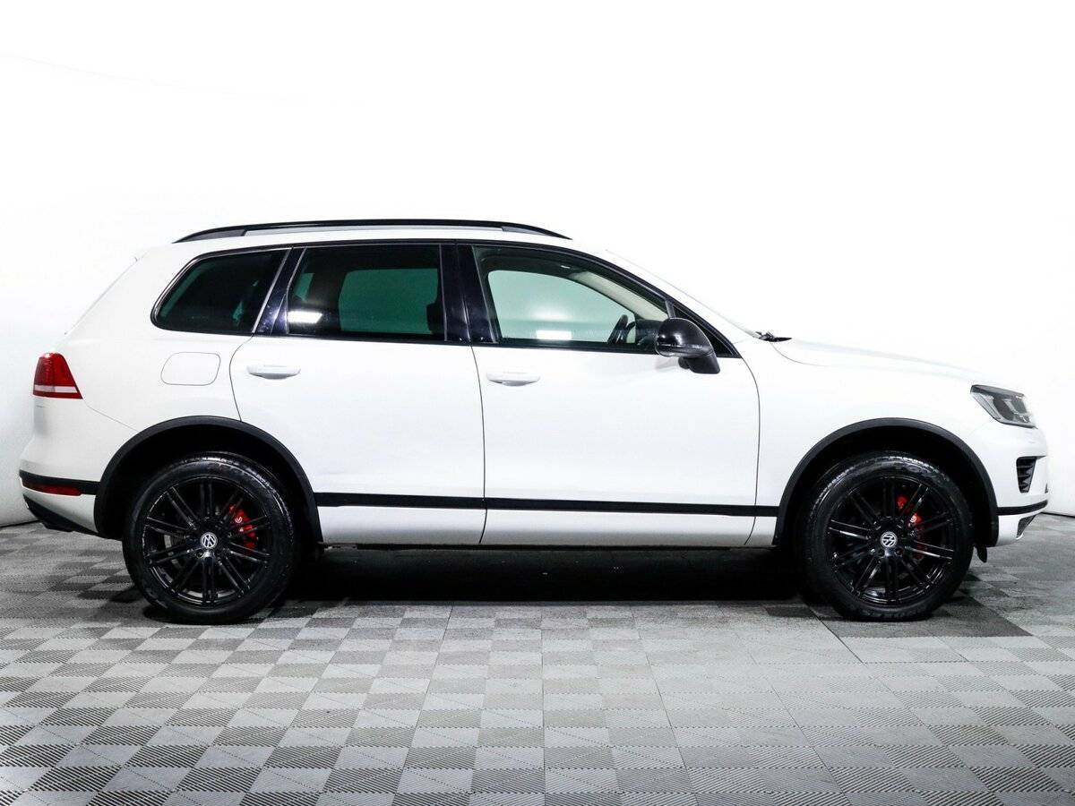 Volkswagen Touareg 2015 года с пробегом. Фото: #3