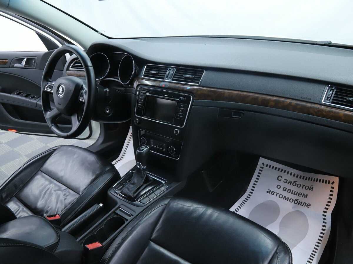 Skoda Superb 2013 года с пробегом. Фото: #13