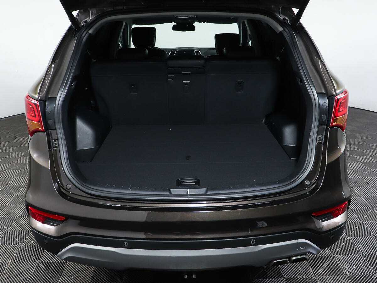 Hyundai Santa Fe 2016 года с пробегом. Фото: #9