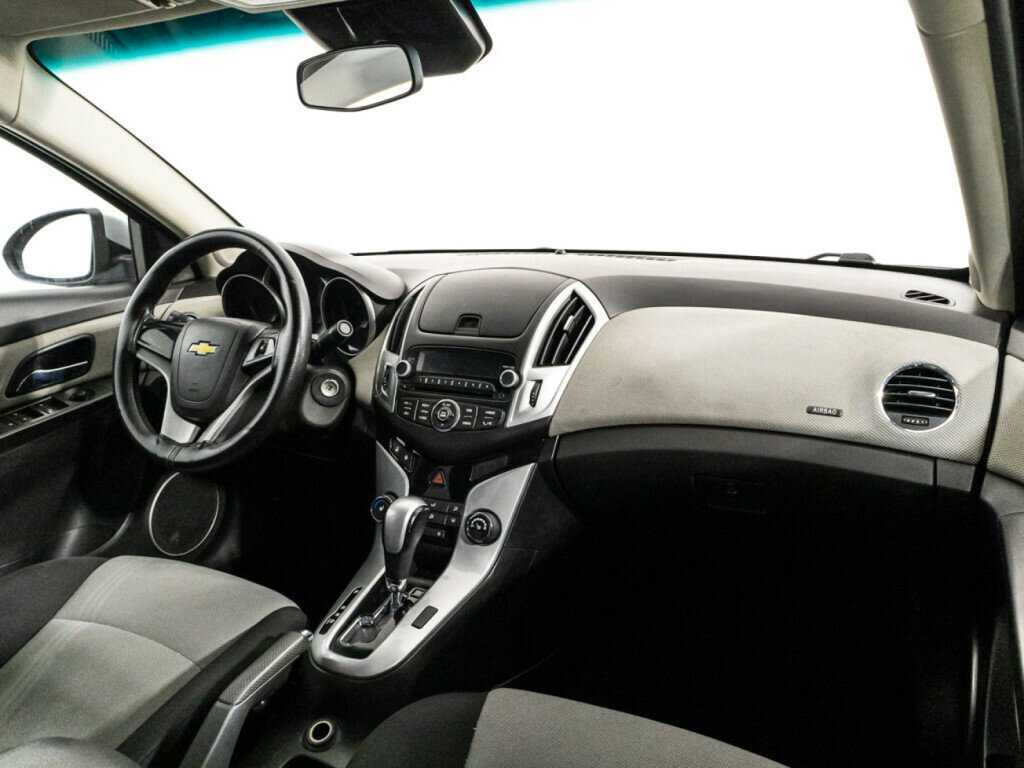 Chevrolet Cruze 2012 года с пробегом. Фото: #8