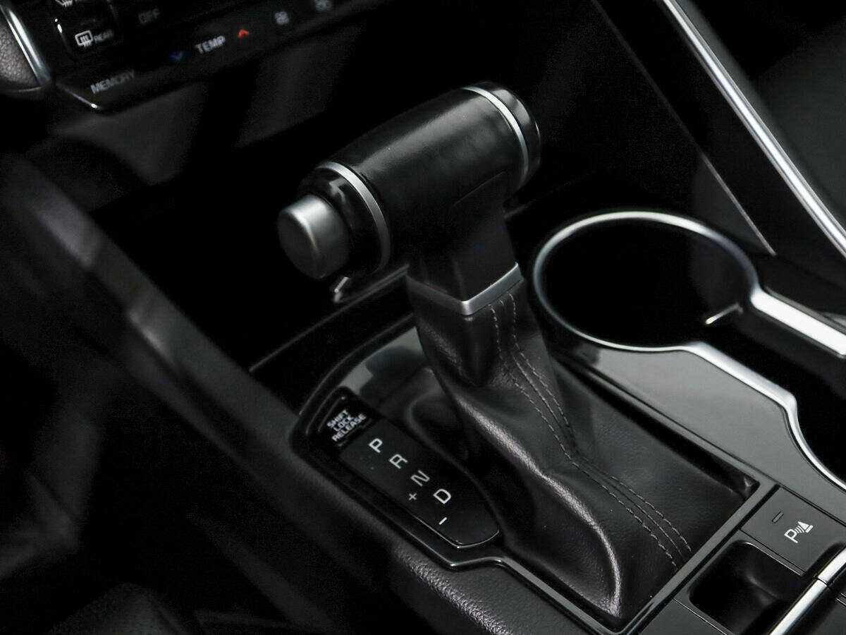 Kia K5 2020 года с пробегом. Фото: #11