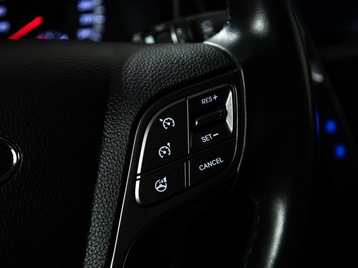 Hyundai Santa Fe 2013 года с пробегом. Фото: #15