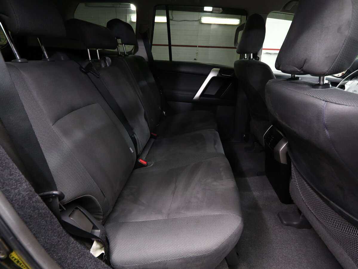 Toyota Land Cruiser Prado 2013 года с пробегом. Фото: #18