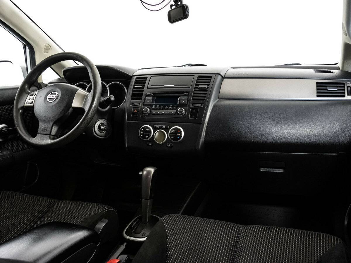 Nissan Tiida 2013 года с пробегом. Фото: #6