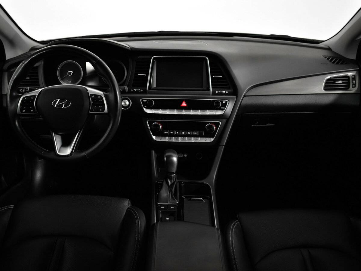 Hyundai Sonata 2018 года с пробегом. Фото: #11