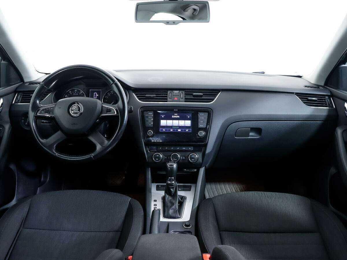 Skoda Octavia 2013 года с пробегом. Фото: #9