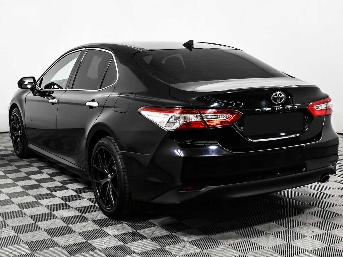 Toyota Camry 2019 года с пробегом. Фото: #6