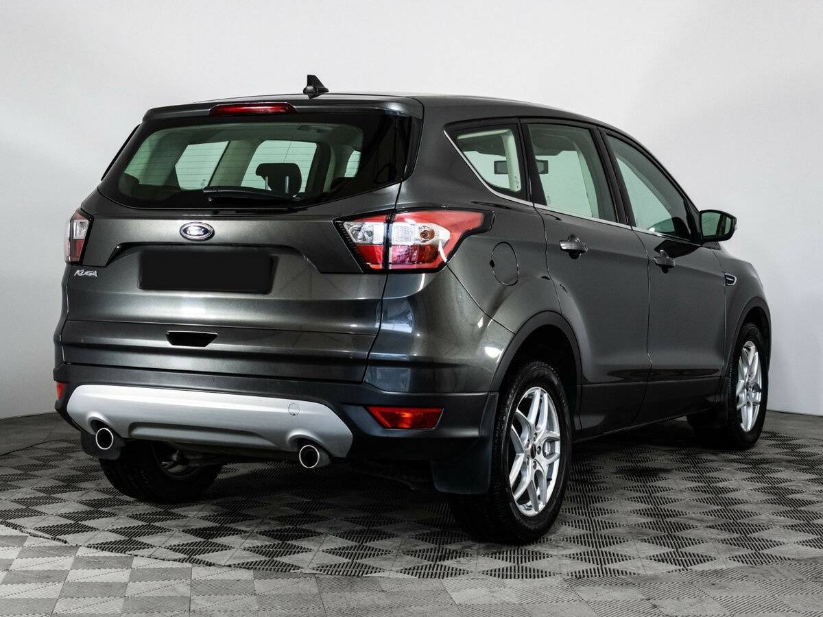 Ford Kuga 2017 года с пробегом. Фото: #3