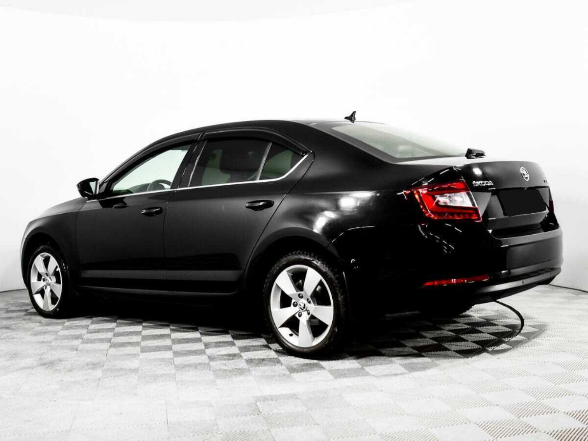Skoda Octavia 2019 года с пробегом. Фото: #5