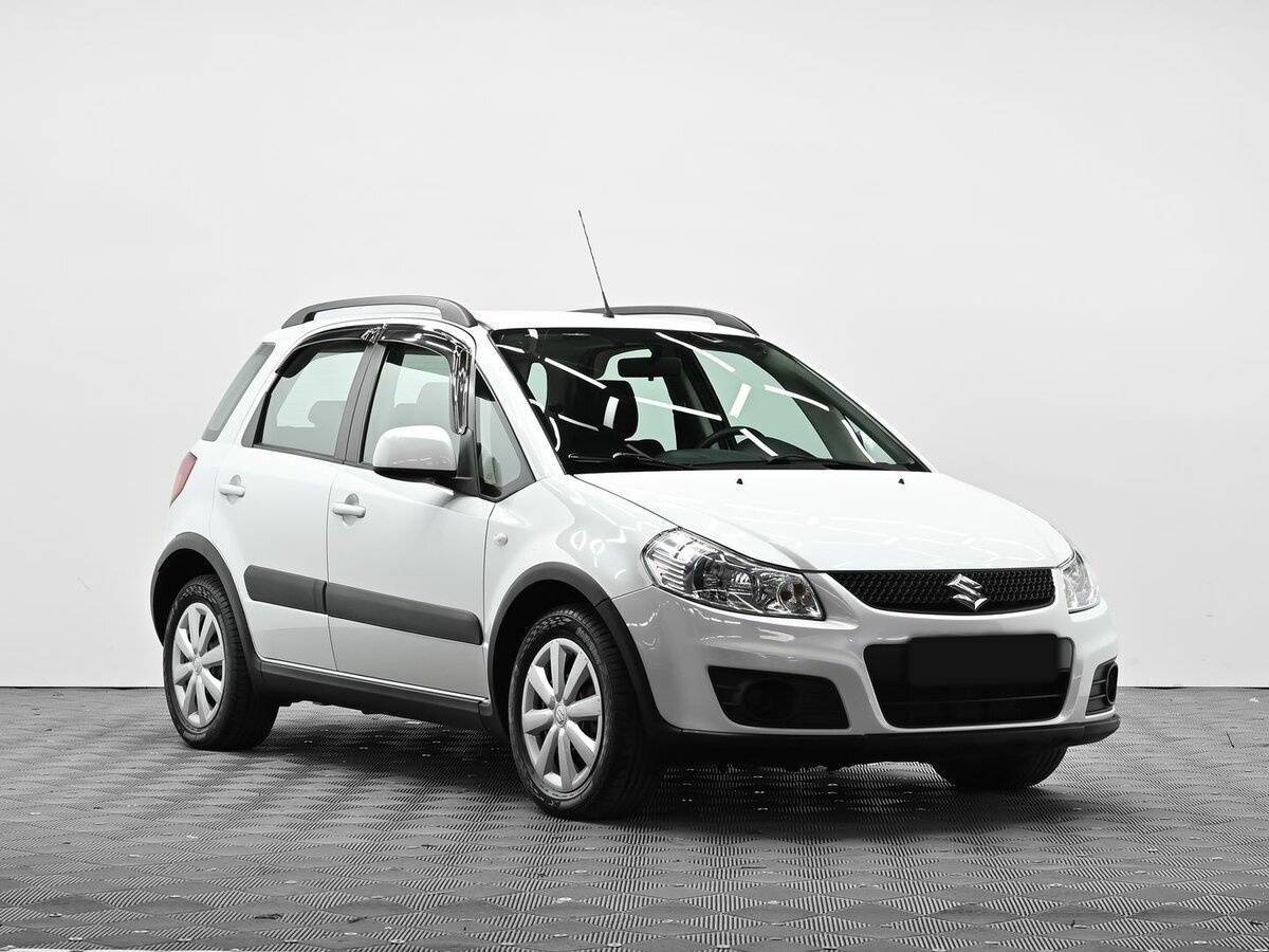 Suzuki SX4 2013 года с пробегом. Фото: #1