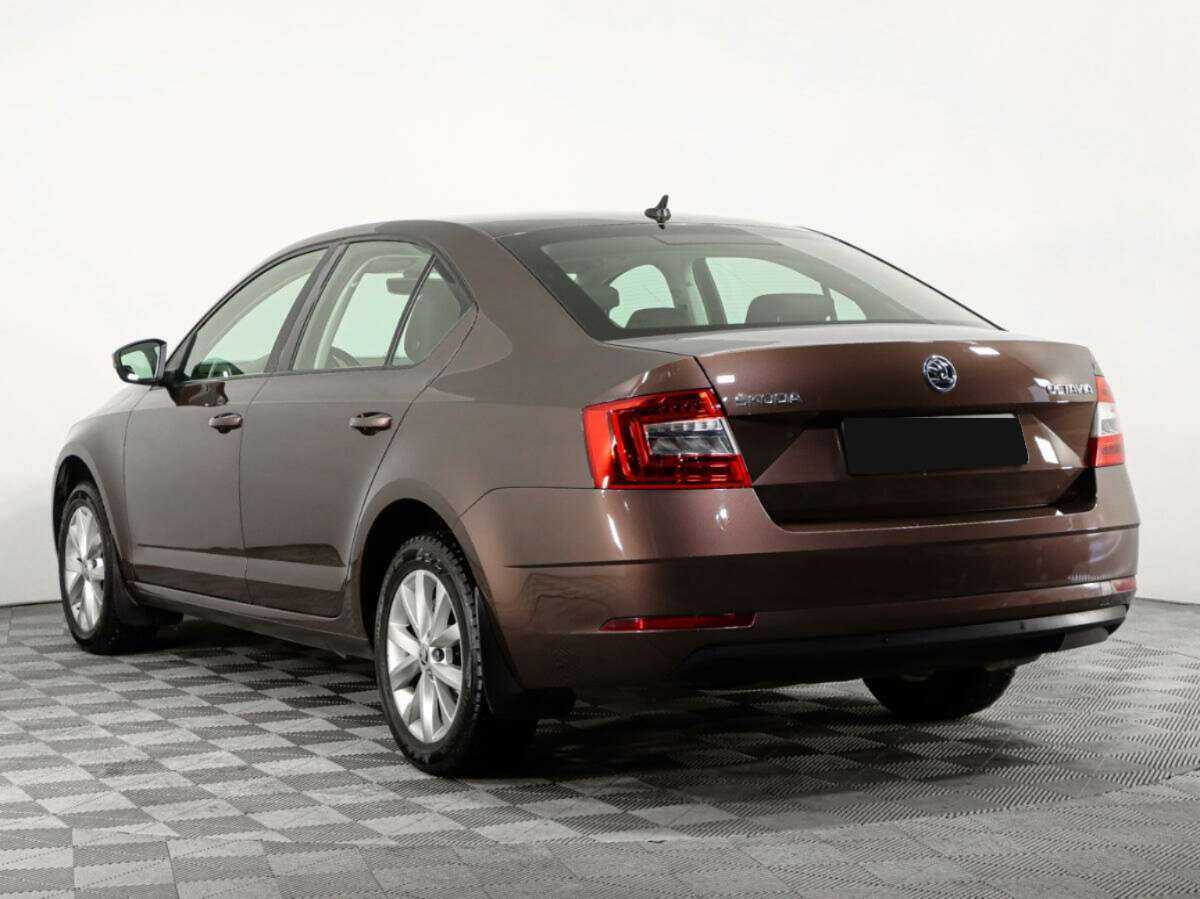 Skoda Octavia 2017 года с пробегом. Фото: #5