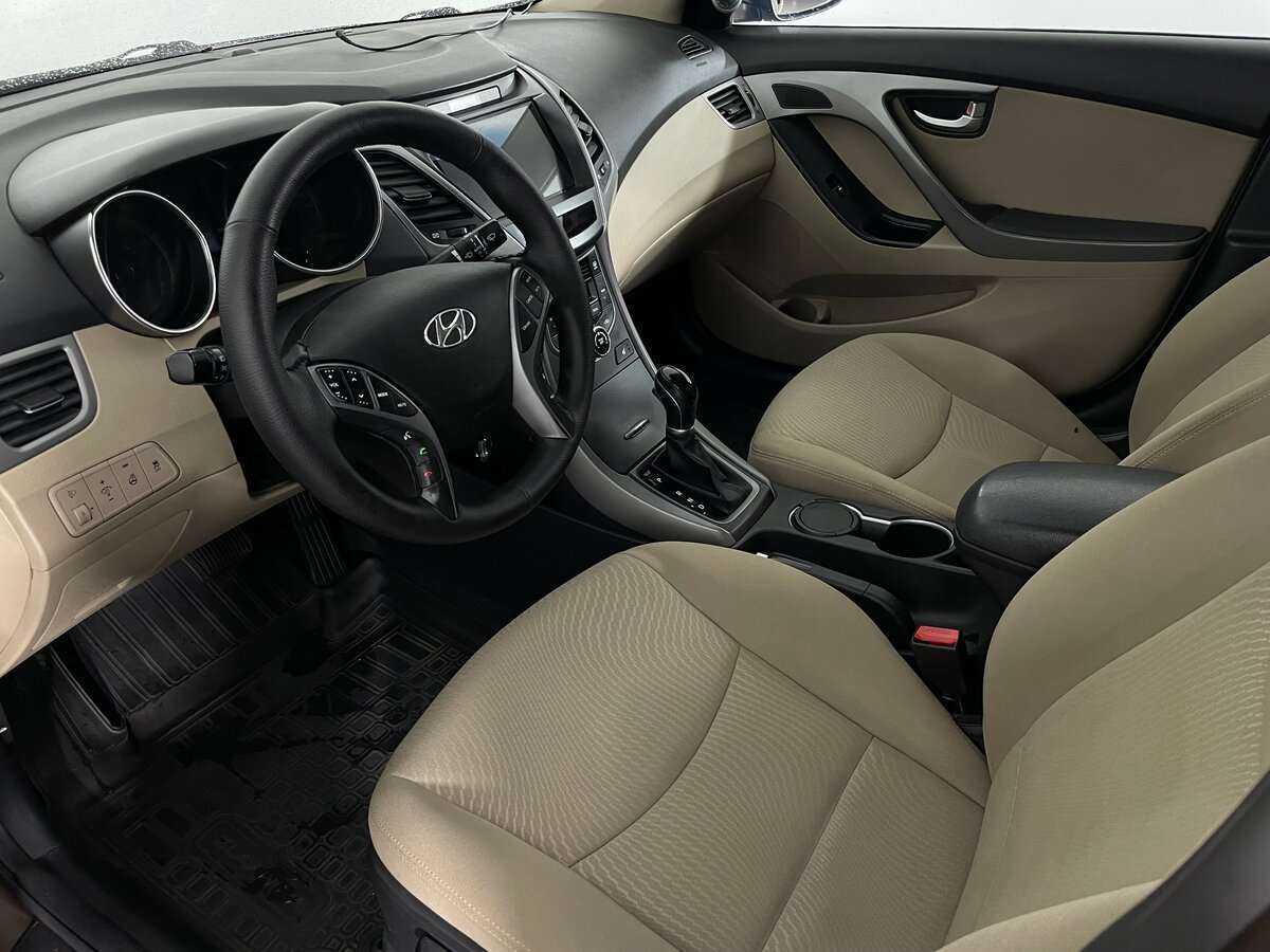 Hyundai Elantra 2014 года с пробегом. Фото: #5