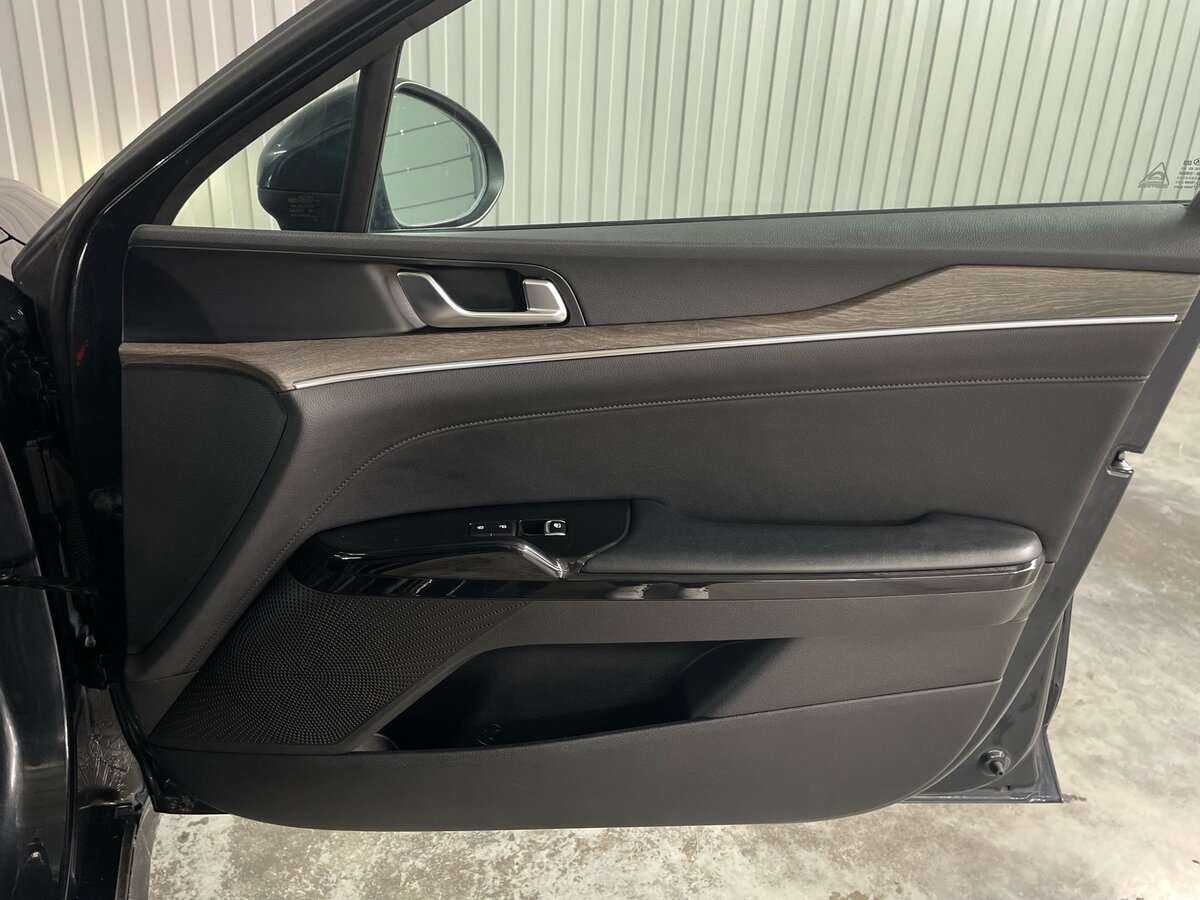 Kia K5 2021 года с пробегом. Фото: #22