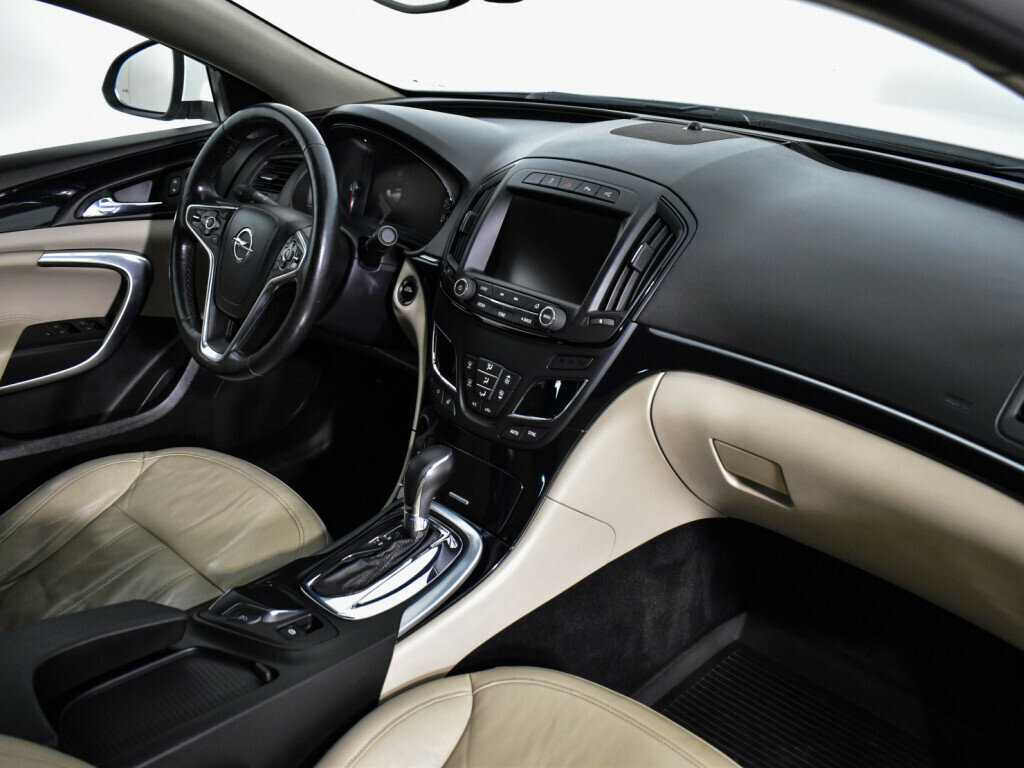 Opel Insignia 2014 года с пробегом. Фото: #14
